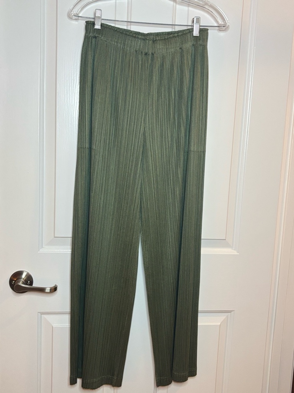 NWT PLEATS PLEASE by ISSEY MIYAKE  Green Ribbed Textured Wide-Leg Pants size L